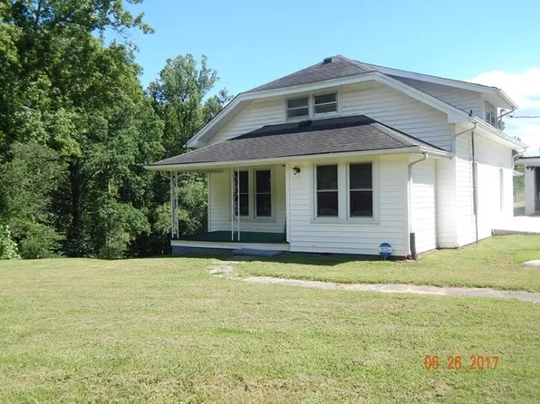 9079 Boone Trl, Purlear, NC 28665