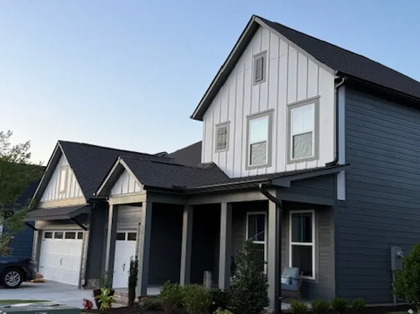 36 Welcome Dr, Fuquay Varina, NC 27526