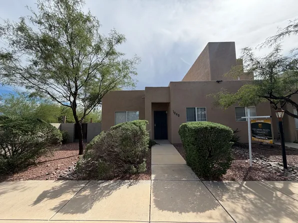 1049 N Pressyc Pl, Tucson, AZ 85710