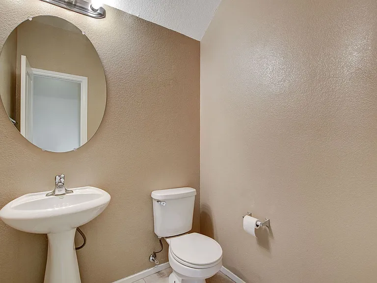 9033 Quintessa Cove St — Photo 16