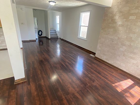 3rd image of 3348 Harrison St