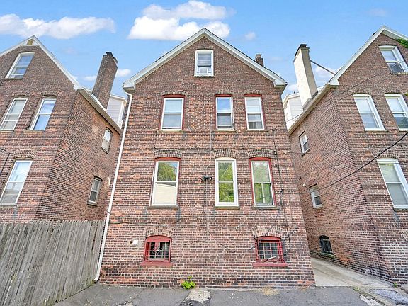 4th image of 14 Britton St