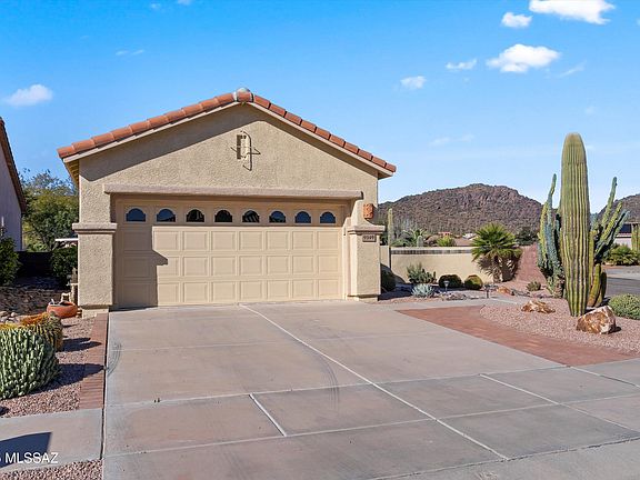 3rd image of 9349 N Fox Glove Way