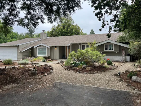 2025 W F St, Napa, CA 94558
