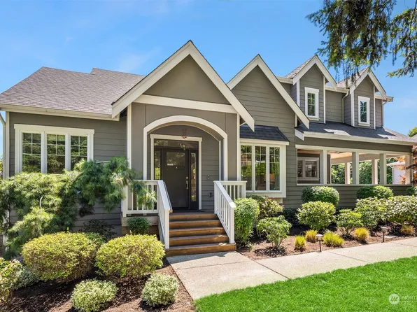 3220 113th Avenue SE, Bellevue, WA 98004
