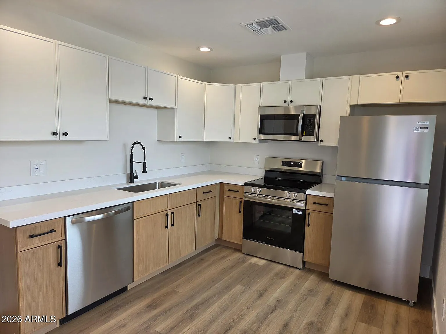 2 bed, 1.0 bath, 600 sqft, $1,250 — Photo 1