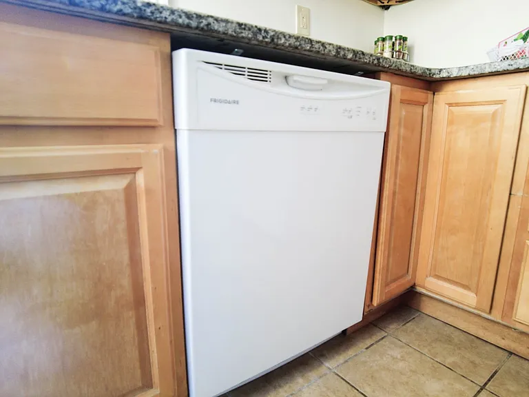 2226 E Cumberland St #2 — Photo 22