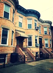 6414 Woodbine Street  image 1 of 7