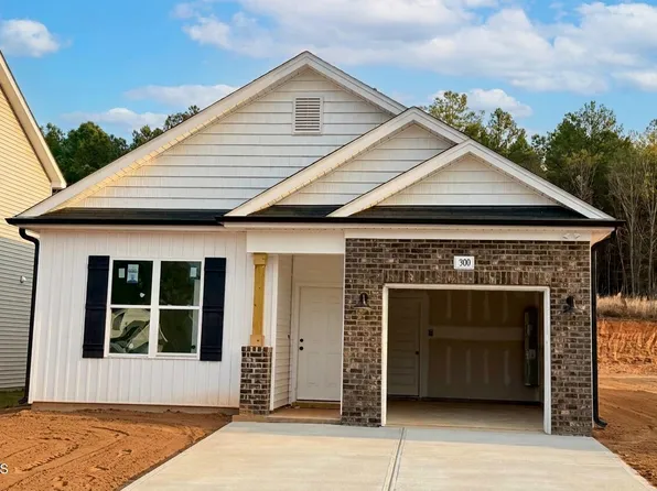 300 Bluejay St, Clayton, NC 27520