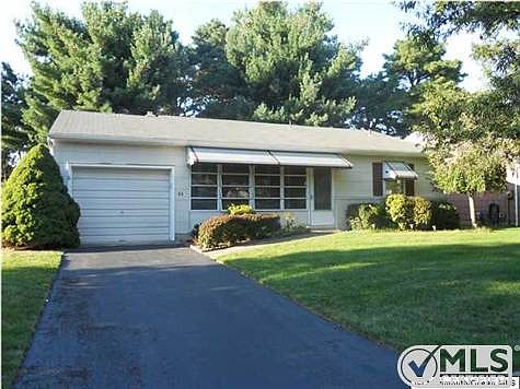 1st image of 84 Whitmore Dr