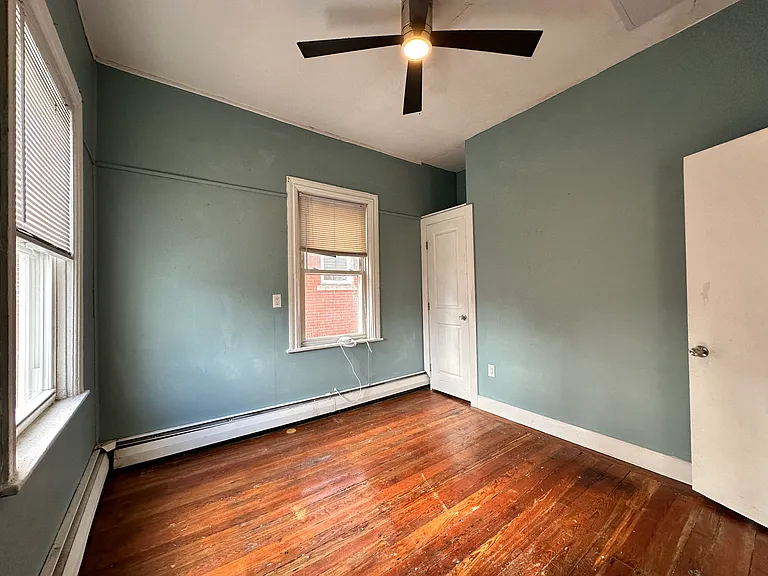 89 America St #2 — Photo 17