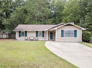 1614 Merle Cir, Opelika, AL 36801