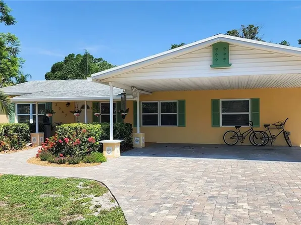 2367 Seville Ave, Vero Beach, FL 32960