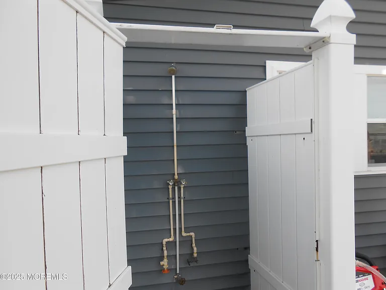 63 Gregg Dr — Photo 24