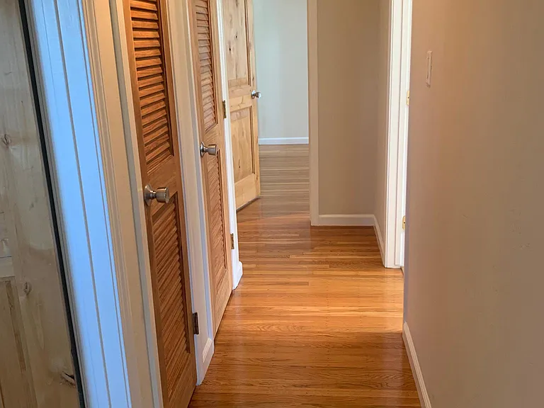 10 Enterprise Dr — Photo 23