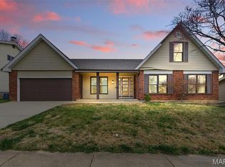 15135 Appalachian Trl, Chesterfield, MO