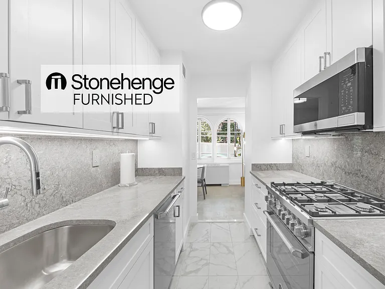 920 Park Ave #2B — Photo 6