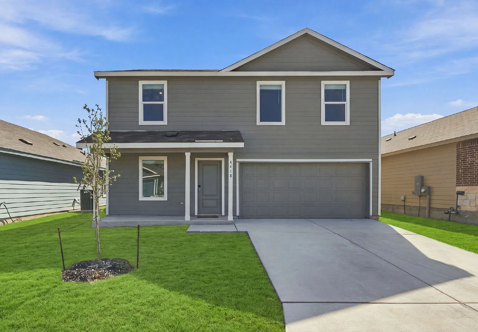 4 bed, 2.5 bath, 1885 sqft, $1,650 — Photo 1