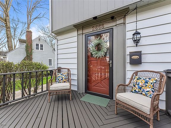 3rd image of 2668 Oak Park Blvd