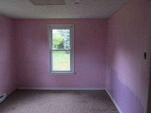 3rd image of 117 Goldie St