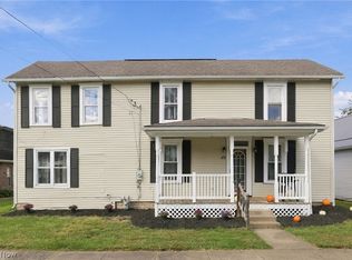 49 W 8th St, Dresden, OH 43821