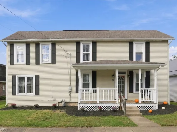 49 W 8th St, Dresden, OH 43821