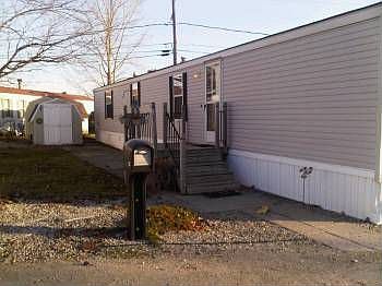3rd image of 58 Woodlake Blvd