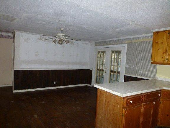 4th image of 7080 Sweetwater Dr
