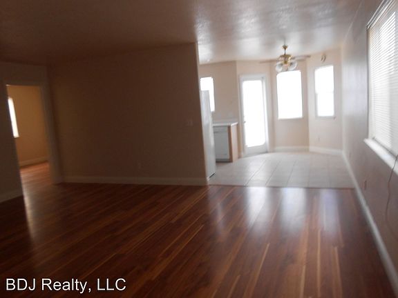 3rd image of 7565 Violet Vista Ave Unit 101