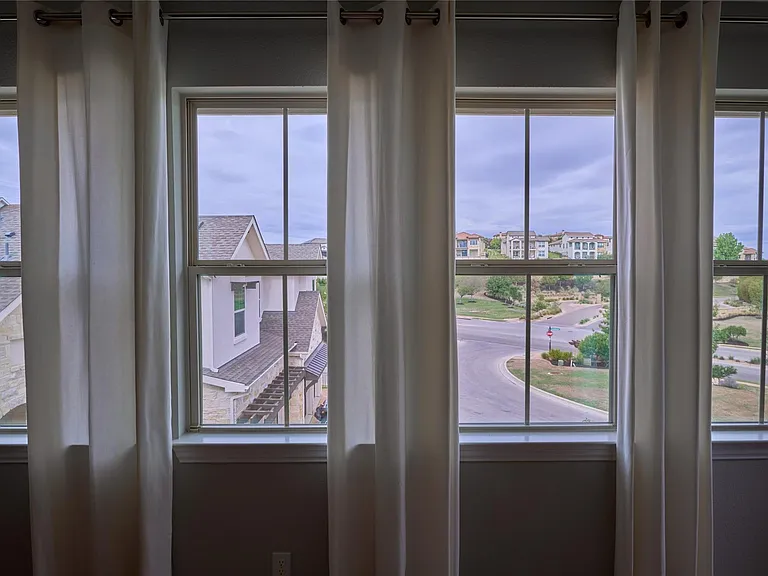 105 Beneteau Dr — Photo 23
