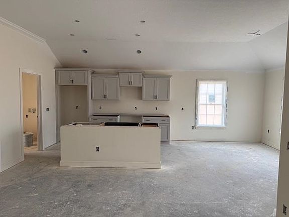 5th image of 370 Three Curve Rd. #Tupelo 2