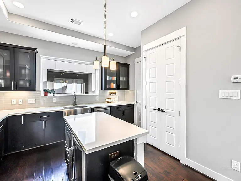 3105 Gillespie St — Photo 21