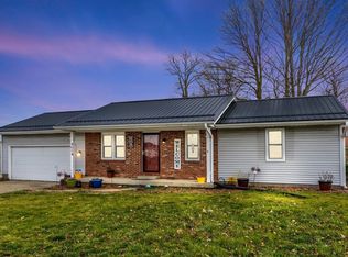 2014 S Blue Spruce Ct, Warsaw, IN 46580