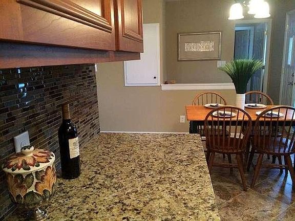 5th image of 4702 W Layton Ave