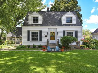 5829 S 112th St, Hales Corners, WI 53130