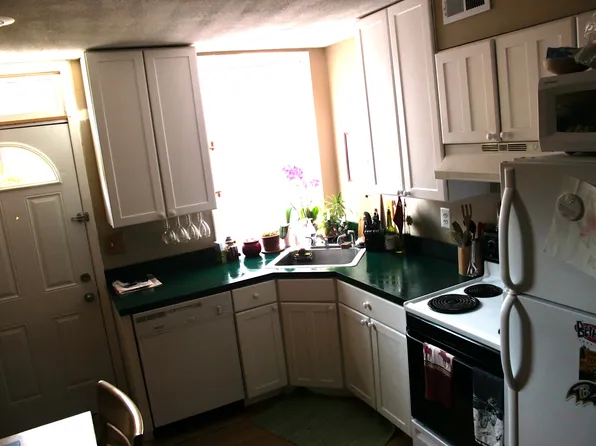 634 Dover St, Baltimore, MD 21230