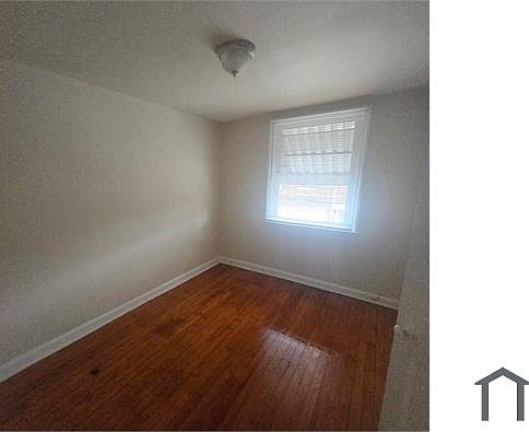5th image of 4816 E Alcott St