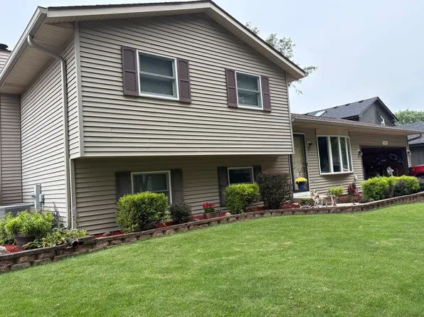 3267 Cathy Dr, Joliet, IL 60431