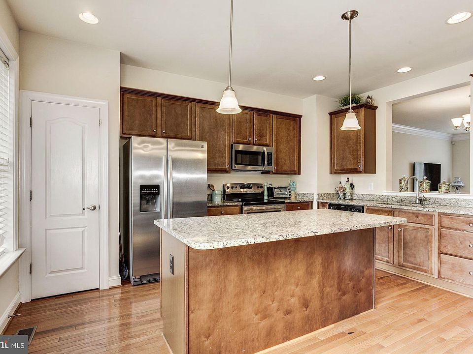 1st image of 8052 Saint Julia Pl