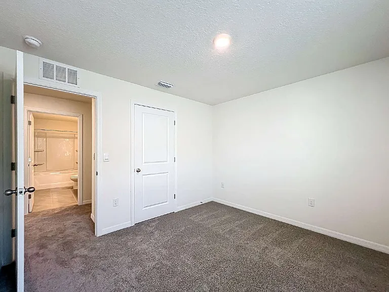 8656 45th Ct — Photo 43