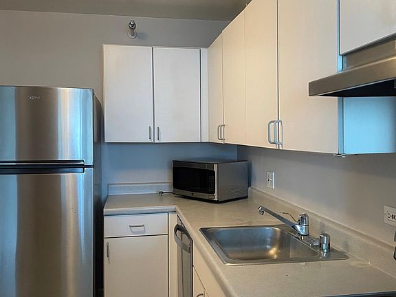 5th image of 474 N Lake Shore Dr APT 3803