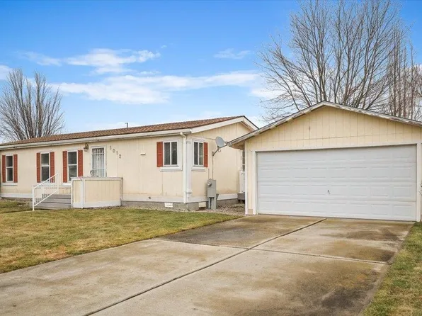 5012 N Kari Rd, Otis Orchards, WA 99027