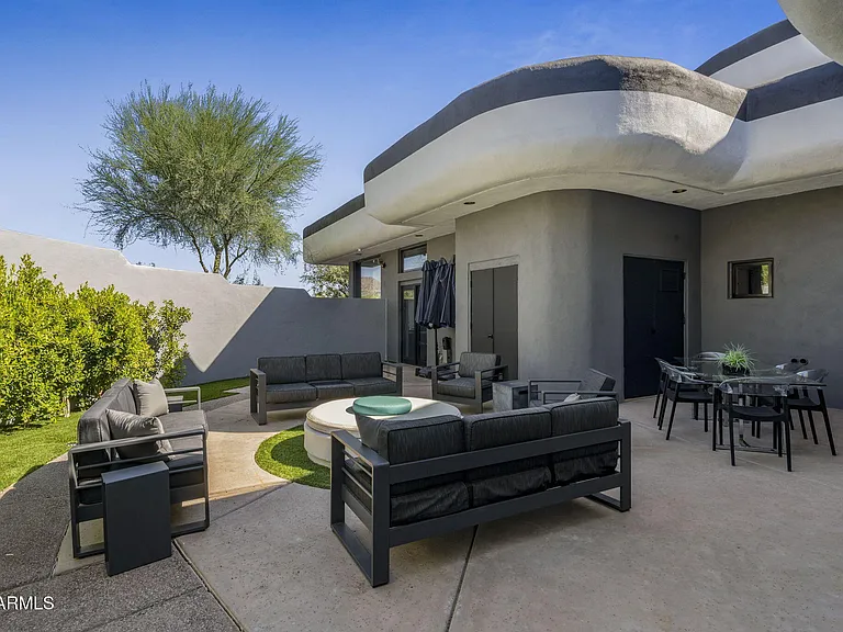 3282 E Palo Verde Dr — Photo 71