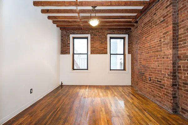 Rented by Douglas Elliman | media 7