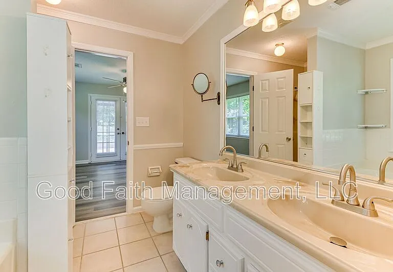 612 Fieldstone Way — Photo 24