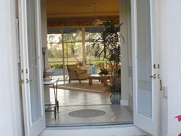 EntryWay to Pool/Lanai