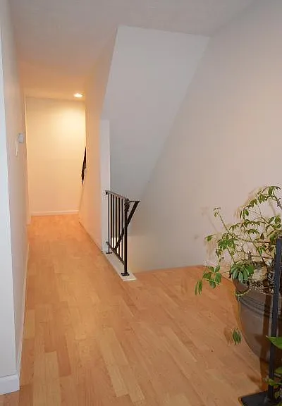 Main level landing