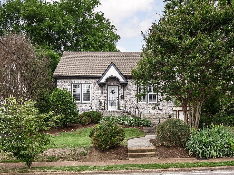 1st image of 2616 Ashwood Ave