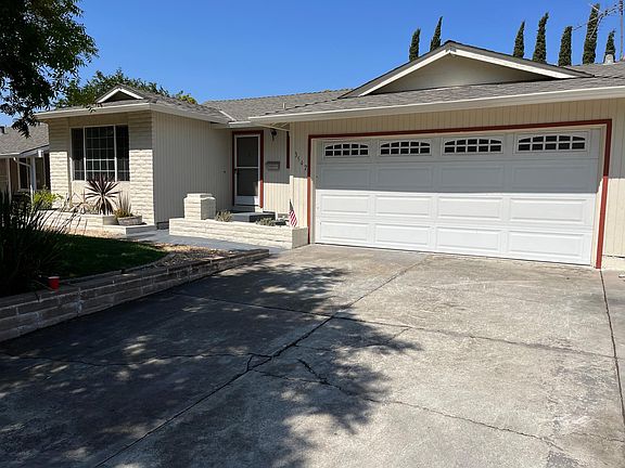 2nd image of 3547 Lisbon Dr