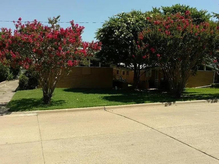 5305 Wonder Dr #C — Photo 7